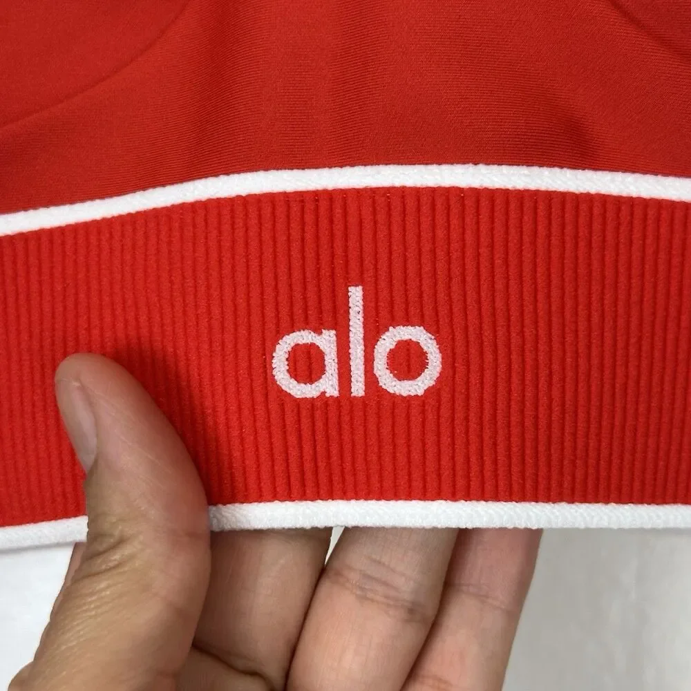 NWT Alo Yoga Airlift Alignment Bra Bright Red Size M W9824R Studio Yoga Pilates